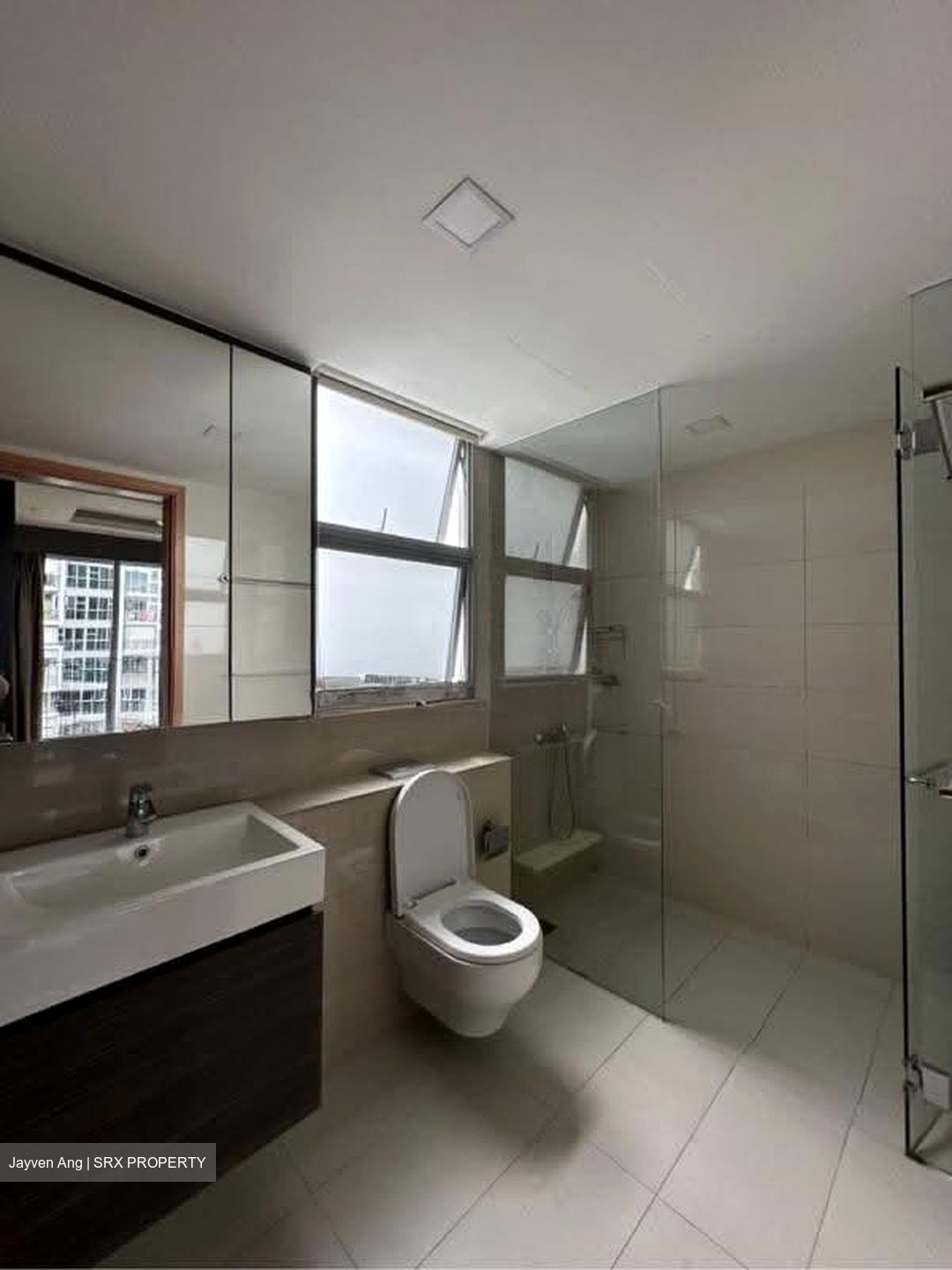 Prive (D19), Condominium #618959871